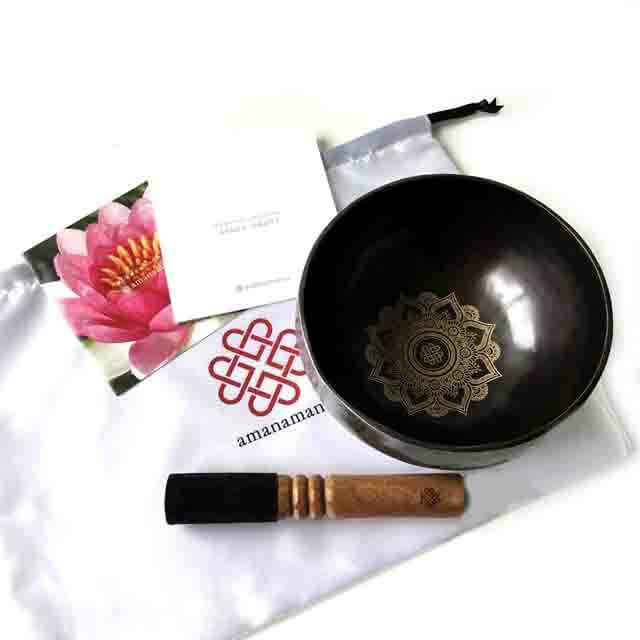 近日入荷！マンダラ彫シンギングボウル黒・小中 | amanamana
